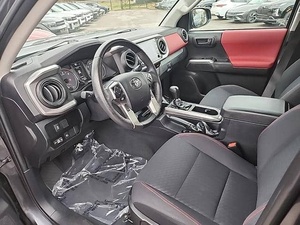 2022 pour Toyota Tacoma SR5 utilisé avec Turbo Engine AWD Drive Light Sièges intérieurs en cuir Direction gauche - Product Image 4