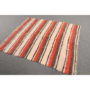 Vintage Rug, 4.7x5.5 ft Area Rug, <b>Red</b> Floral <b>Wool</b> Turkish Rug - Product Image 2