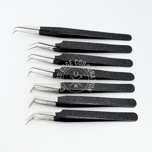 Meilleures ventes : Ensemble de pinces à cils en acier inoxydable Mega Volume Boot, avec poignée diamantée et pointe de précision, et ciseaux de coupe de cils - Product Image 1