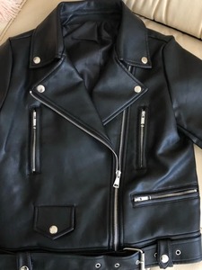 เสื้อโค้ทฤดูหนาวของผู้หญิงพร้อมแจ็กเก็ตหนังสไตล์ระเบิดมีปกผ้าเดนิมแบบสั้นสำหรับผู้หญิงเสื้อผ้าแฟชั่น - Product Image 2