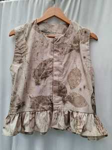 Top de Algodón con Estampado Ecológico, Estampado Ecológico Básico, Hojas Naturales de Lanang, Ropa de Mujer - Product Image 1
