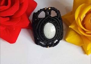 Grandes bagues en macramé |   Bijoux tissés avec incrustations de pierres précieuses |   Fournisseur Trustpass de Mangalmay Corporation - Product Image 4