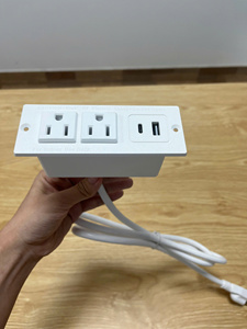 Precio de fábrica 125V Tira de alimentación empotrada de EE. UU. con puerto de carga A + C - Product Image 4