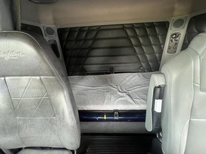 Camion Freightliner usato del 2020, motore 12.8L 505 CV, tipo motore MP8-505C, 8x4, carburante diesel, classe 8, trasmissione AMT, guida a sinistra. - Product Image 3