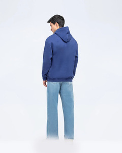 Sudadera con Capucha Azul Sólida para Hombre, Hecha de Tela de Algodón Suave con Mangas Largas y Bolsillo Tipo Canguro para un Estilo Casual y Cómodo - Product Image 3