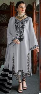 Nouvelle Georgette lourde pakistanaise avec broderie Kurtis avec coton extensible Pent et Organza Designer Print Dupatta - Product Image 4