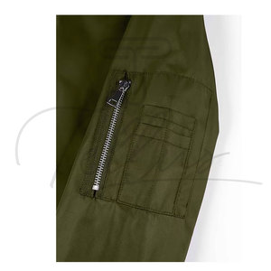Chaqueta Bomber Impermeable y Cortavientos de Secado Rápido para Hombre, Talla Grande, con Logotipo Frontal, Ajuste Cómodo, 100% Poliéster, Hecho en Pakistán - Product Image 6