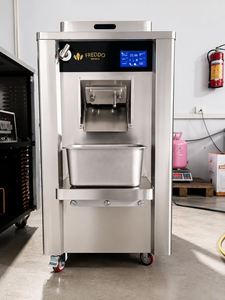 Vitrina Refrigerada Italiana para Helados con Puerta de Vidrio, Exhibidor de Helados en Lotes, Congelador para Conos de Helado - Product Image 4