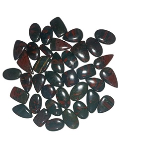 Cabochon de Sanguite Naturelle le Plus Vendu, Pierre Précieuse de Quartz en Vrac pour la Fabrication de Bijoux, Taille et Forme Personnalisables, Non Traité, Inde - Product Image 1