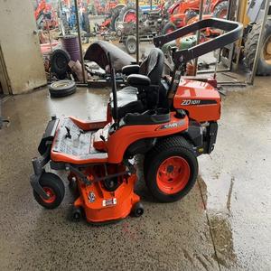 Tondeuse à gazon Kubota ZD1011 Zeo conçue pour une tonte de précision, une manipulation facile et des résultats professionnels à prix de gros - Product Image 6