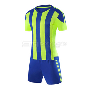Uniformes de fútbol Camisetas Ropa de equipo de fútbol Conjunto de camisetas de fútbol Nueva llegada Uniforme de fútbol para hombres hecho a medida - Product Image 6