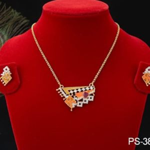 Ensemble de pendentifs AD fabriqués à la main Bijoux traditionnels élégants pour femmes Mariages et occasions spéciales - Product Image 2
