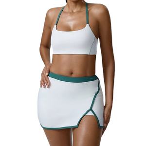 Conjunto Deportivo de Yoga para Mujer, Dos Piezas, Sujetador Deportivo y Pantalones Cortos, Espalda Abierta, Elástico en Cuatro Direcciones, Soporte Medio, Logotipo Frontal - Product Image 1