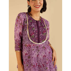 Conjunto de Chiffon Bohemio Chic con Estampado Floral de Lavanda y Borde, Top Peplum y Sharara Fusion, Transpirable, para Mujer, Primavera/Verano, Tres Piezas - Product Image 2