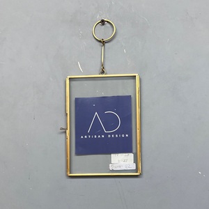 Artisan Design Pf309 Vertical Rectangle Photo <b>Frame</b> with Brass/Glass Finish Hanging - Product Image 3