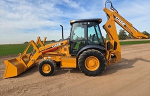 Retroexcavadora usada de 580M para comparar, precio barato, retroexcavadora a la venta - Product Image 3