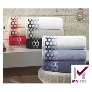 100% coton anneau filé serviette de plage fil teint Jacquard salle de bain ensemble Anti boulochage traité doux toucher Logo personnalisé approvisionnement en vrac - Product Image 1