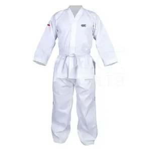 Vente en gros Logo personnalisé taekwondo uniforme pour la compétition d'entraînement 2024 taux de gros hommes taekwondo uniforme sur des prix bon marché