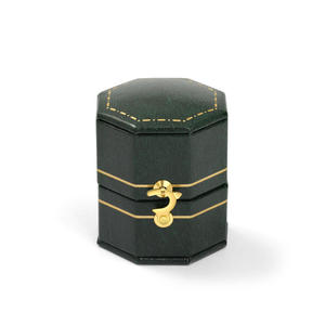 Jeulia Luxurious Vintage Green Octagon Velvet <b>Ring</b> <b>Box</b> for Jewelry - Product Image 4