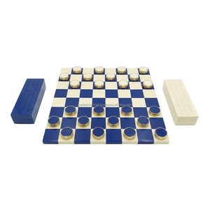 Juego de Ajedrez Cuadrado de Resina Hecho a Mano, Ecológico y de Lujo, con Incrustaciones de Anillos de Latón, Kit de Juego de Mesa Internacional Premium, Decoración para el Hogar y Fiestas - Product Image 3