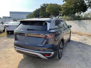 SUV Usado 2024 de 7 Asientos, Transmisión Automática, Batería EV de Largo Alcance, Espacioso para Familias, Excelente, Suministrado desde Japón - Product Image 2