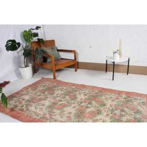 Tapis turc à accents persans 3,7x6,46 pi (113x197 cm), tapis en laine rouge vintage - Product Image 3