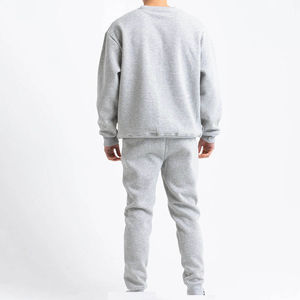 Traje de entrenamiento de tela suave transpirable de alta calidad hecho a medida al por mayor para hombre Premium - Product Image 3