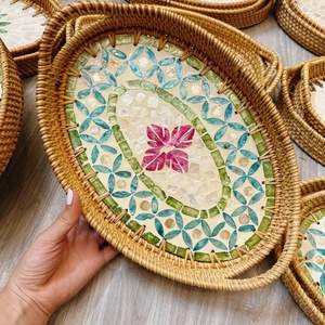 Plateaux décoratifs en rotin faits à la main, motif floral rond, style bohème, ensemble multi-pièces en fibres végétales - Product Image 3