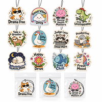 Diffuseur de parfum pour voiture en forme de dessin animé mignon, carte parfumée suspendue personnalisée, éliminateur d'odeurs longue durée pour cadeau et aromathérapie