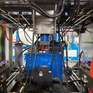 Alta velocidad China automático <span class=keywords><strong>1</strong></span> galón 5L botella de plástico HDPE puede soplar hacer tanque contenedor jarra máquina de moldeo por soplado - Product Image 5