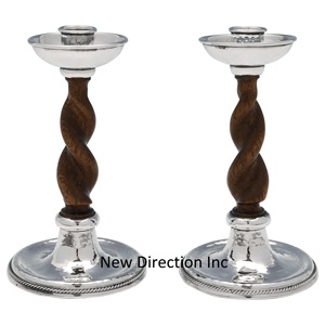 Bougeoir personnalisé pour fêtes de mariage et de fiançailles Décoration Bougeoir à pilier en métal et aluminium - Product Image 1
