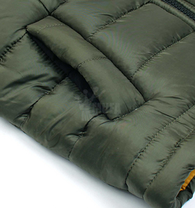 เสื้อกั๊กขนเป็ดแบบบางแบบลำลองของผู้ชายเสื้อโค้ทเอวโพลีเอสเตอร์ระบายอากาศได้ดีสำหรับฤดูหนาวและฤดูใบไม้ร่วง - Product Image 2