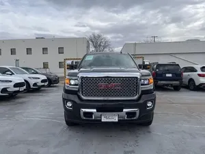 GMC Sierra 2500 Denali 2016 Impecable - Product Image 6