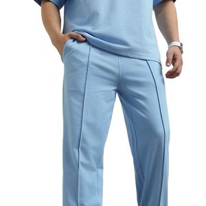 Vente en gros de vêtements de sport pour hommes en deux pièces, taille plus, style décontracté, streetwear, surdimensionné, t-shirt à manches courtes, shorts, survêtement de sport - Product Image 3