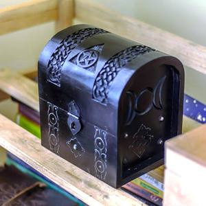 carved black <b>Wooden</b> Box Hot Selling Gifts & Crafts <b>Wooden</b> Boxes <b>Wall</b> <b>Signs</b> Made In India - Product Image 1