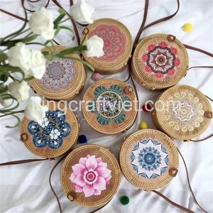 กระเป๋าสะพายทรงกลมสไตล์โบฮีเมียน ทำจากหวายและไม้ไผ่ สำหรับผู้หญิง ไปเที่ยวทะเล ฤดูร้อน 2026 ราคาถูก กำลังเป็นที่นิยมในเวียดนาม - Product Image 3