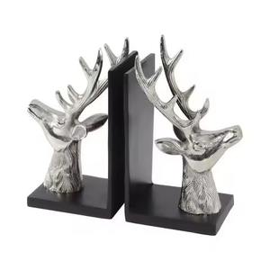 ชุดที่คั่นหนังสือสับปะรดสีทองสุดหรู2ชิ้นสำหรับโฮมออฟฟิศและการตกแต่งชั้นวางหนังสือที่มีสไตล์ทำด้วยมือจากอินเดีย - Product Image 4