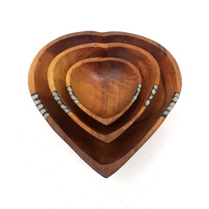 Aaliyan Impex Ensemble de bols en bois faits à la main Meilleure qualité pour servir des légumes Fruits Riz Party Food Meilleur plateau Design Aaliyan Impex - Product Image 1