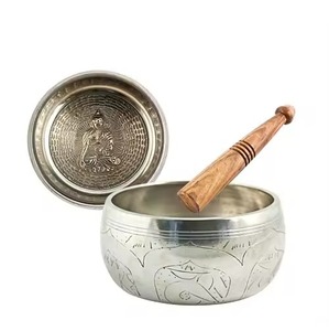 Le son harmonieux d'un bol chantant en métal peut aider à réduire les pensées anxieuses, un décor de bien-être glamour à un prix très impressionnant. - Product Image 6