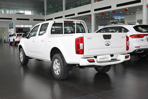 รถกระบะขนาดกลาง Great Wall Wingle 7 เครื่องยนต์เทอร์โบ 2.0T 170 แรงม้า ขับเคลื่อนล้อหลัง เกียร์ธรรมดา/อัตโนมัติ พวงมาลัยซ้าย ภายในสีเข้ม ใหม่ - Product Image 2