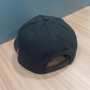 Casquette de golf personnalisée à 5 panneaux, perforée, découpée au laser, avec logo brodé, OEM, ODM, marque privée, vente en gros, faible MOQ - Product Image 4