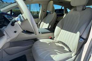 Mercedes-Benz EQS 450+ Sedán 2022 Usado, 329 hp, Eléctrico, Color Blanco Polar, Clima Cálido, Sin Modificaciones - Product Image 5