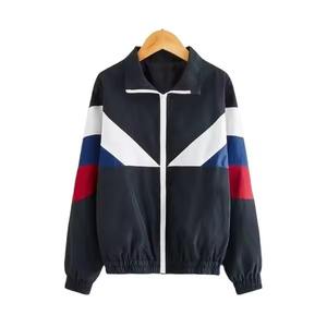 Chaqueta Cortavientos con Capucha Personalizada al por Mayor, el Mejor Diseño Impreso por Sublimación para Uso en Exteriores, Nueva Condición, Procesamiento de Tela Nuevo - Product Image 6