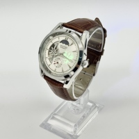 Montre au prix de gros Montres automatiques de luxe pour hommes Montre mécanique en cuir véritable
