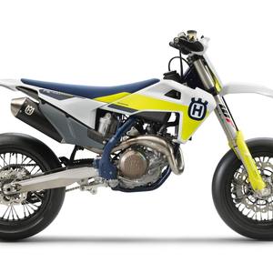 Disponible en stock dès maintenant Husq. Moto tout-terrain Varna FE 501w, moto enduro haute performance pour des aventures de conduite extrêmes - Product Image 1