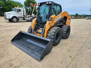 รถตักล้อยางขนาดเล็กแบบใหม่ CASE รุ่น SV340B TV620B SR240B CASE / CAT / JCB รถตักล้อยางแบบสกิดสเตียร์ TV620B TR200 SR240 - Product Image 3