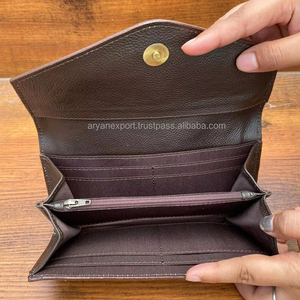 Sac fourre-tout large turquoise en cuir gaufré usiné à la main et portefeuille occidental en cuir de vachette pour femmes Meilleure vente - Product Image 6