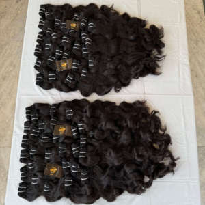 Paquets de cheveux ondulés bouclés cambodgiens bruts non traités Vendeur de gros Cheveux humains du temple indien Fournisseurs de cheveux alignés sur les cuticules - Product Image 2
