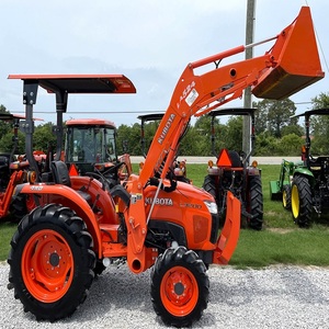 Tractores de ruedas asequibles Kubota L3200D 4x4 bastante usados con características premium en stock y listos para entrega rápida - Product Image 1