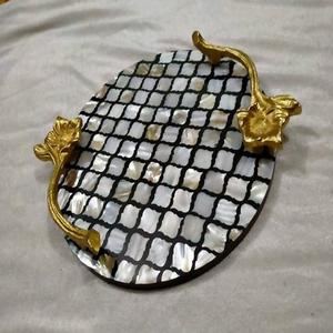 Bandeja de Servicio Elegante Hecha a Mano con Incrustaciones de Madreperla, Diseño Floral Pulido, para Té, Aperitivos, Decoración del Hogar, Uso Doméstico de Lujo - Product Image 3